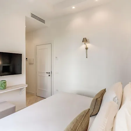 بيت ضيافة Diff'rent Souls - Luxury سورينتو